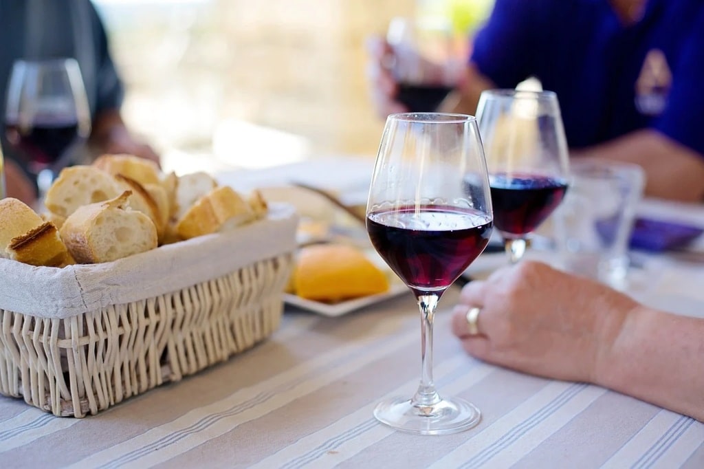 Escapades gourmandes : les meilleures destinations gastronomiques